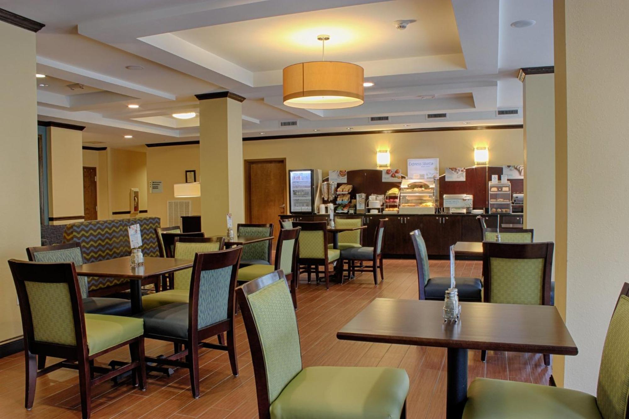 Holiday Inn Express & Suites Lebanon By Ihg Экстерьер фото